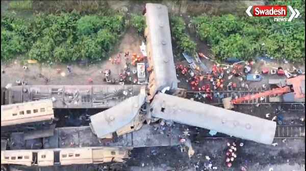 After Balasore and Bihar, now a horrific train accident happened in Andhra Pradesh...more than 50 passengers injured, 13 died